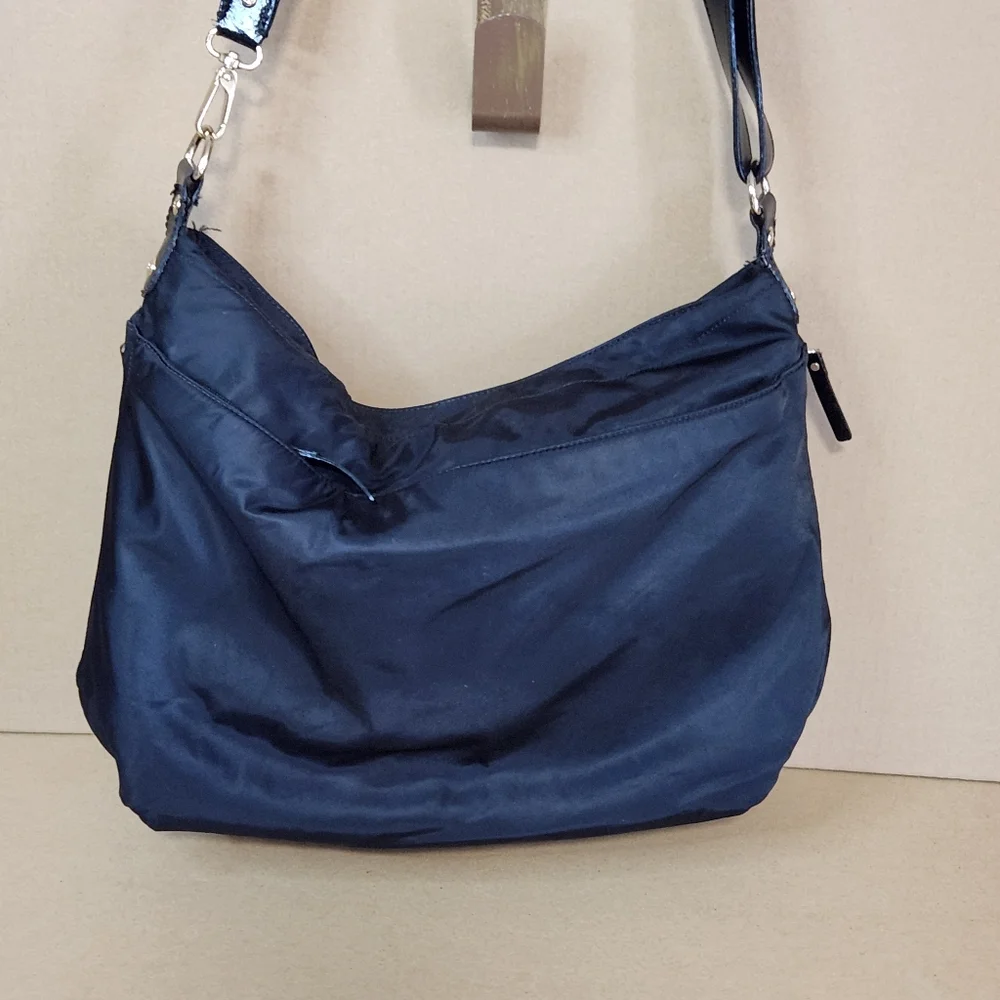 Kate Spade Diaper Bag Black With Black/ White Flower Lining W/Coin Purse